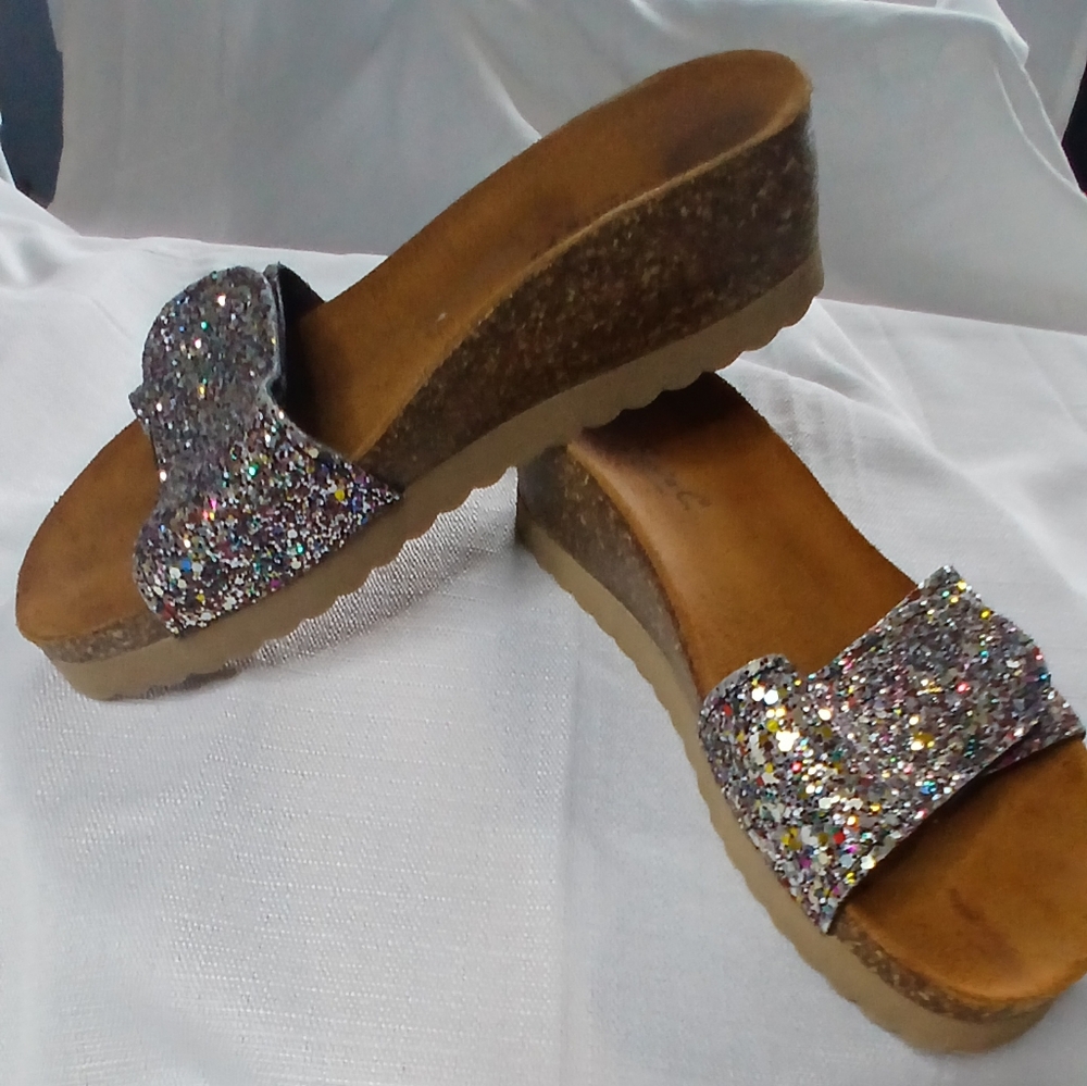 Sonia C wedge sandals